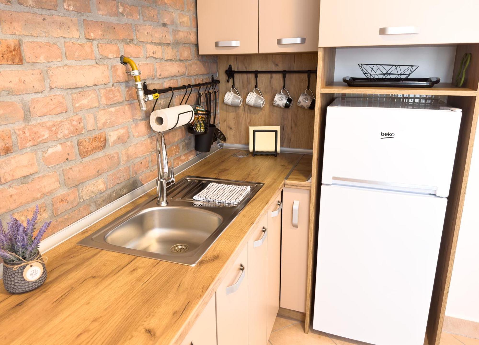 Luxurious And Cosy Brick Apartment - Free Private Parking SJJ Esterno foto